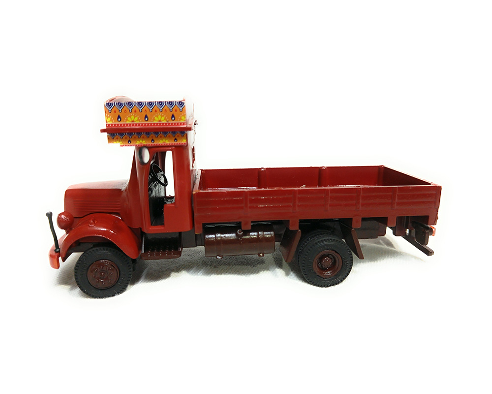 Wooden Brown Lorry – Vandi Collectibles